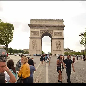 Champs Elysees 1 Paris